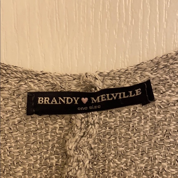Brandy Melville Flowy Woven Cardigan - Picture 4 of 4